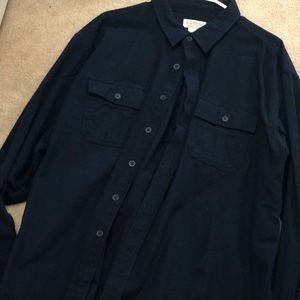 L.L. Bean Chamois NWOT flannel shirt Navy
